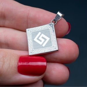 Ancient Greek pendant solid 14K white gold